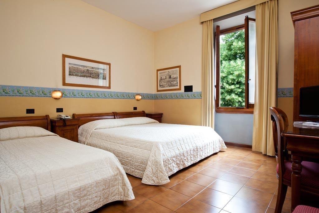 Ih Hotels Firenze Select Luaran gambar