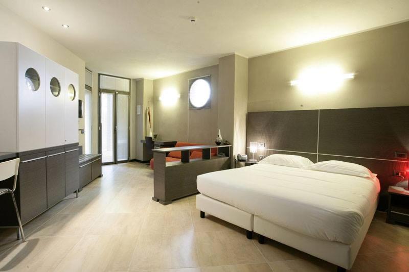 Ih Hotels Firenze Select Luaran gambar